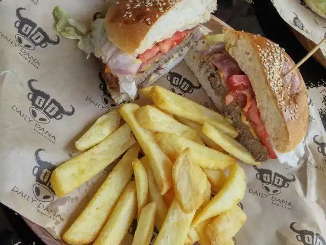 Daily Dana Burger & Steak'nin yemek ve ambiyans fotoğrafları 40