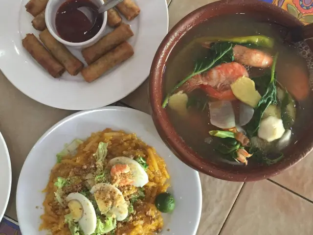 Ninang's Pansit Malabon Food Photo 7