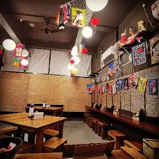 ShimaMenya Ramen島唄麺屋