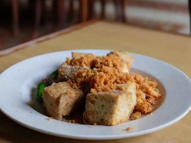 Gambar Makanan Ayam Goreng Suharti 8