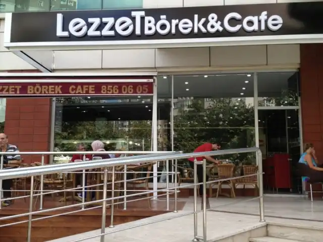 LEZZET BÖREK&CAFE'nin yemek ve ambiyans fotoğrafları 1