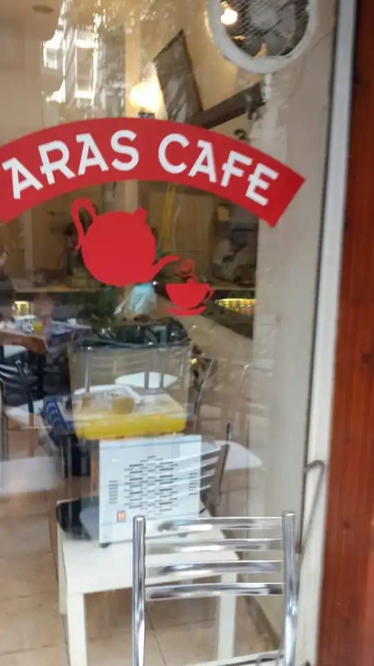 Aras Cafe'nin yemek ve ambiyans fotoğrafları 3