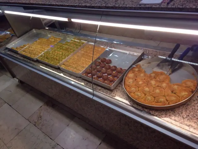 Şirin Burma Baklava'nin yemek ve ambiyans fotoğrafları 5