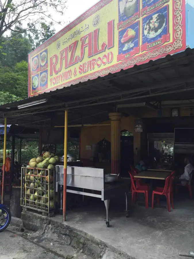 Razali Tom Yam Seafood