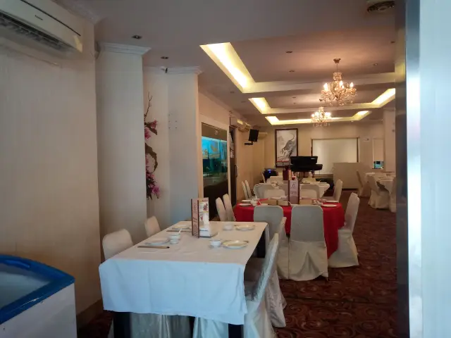 Gambar Makanan Central Restaurant 9