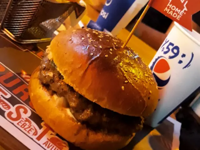 B.e.s.t City Burger'nin yemek ve ambiyans fotoğrafları 1