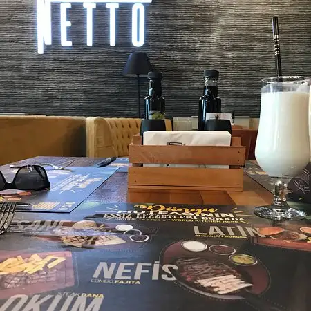 Netto Cafe & Restaurant'nin yemek ve ambiyans fotoğrafları 20
