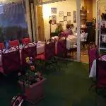 Gilan Cafe and Restaurant'nin yemek ve ambiyans fotoğrafları 2