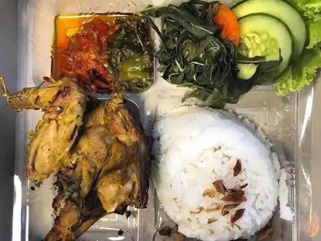 Gambar Makanan Bali Qui 10