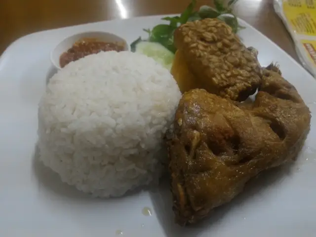 Gambar Makanan Ayam Bakar Kambal 4