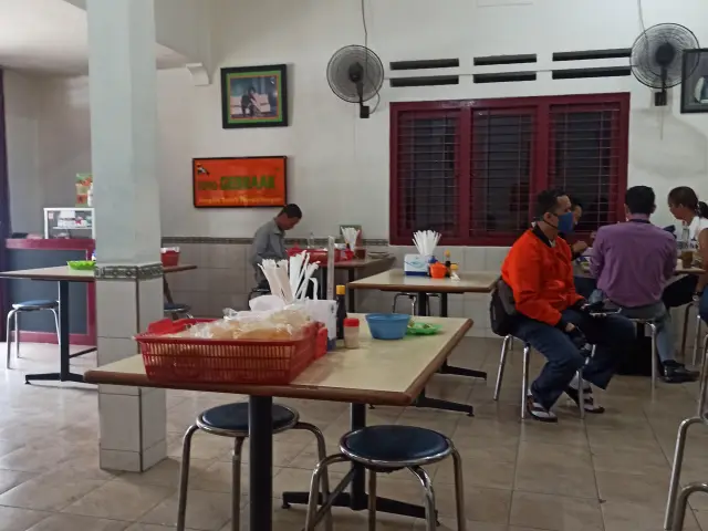 Gambar Makanan Depot Soto Gebrak 2