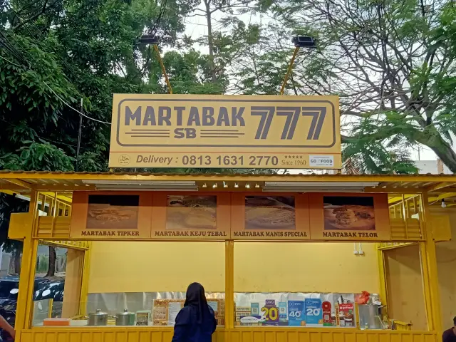 Gambar Makanan Martabak 777 Sinar Bulan 3