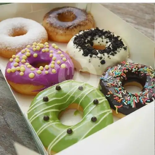 Gambar Makanan Toola Donut, Raya Sesetan 3