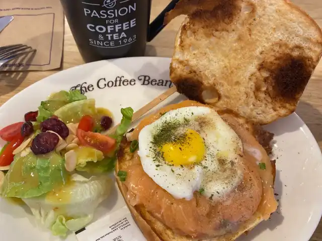 The Coffee Bean & Tea Leaf Food Photo 6