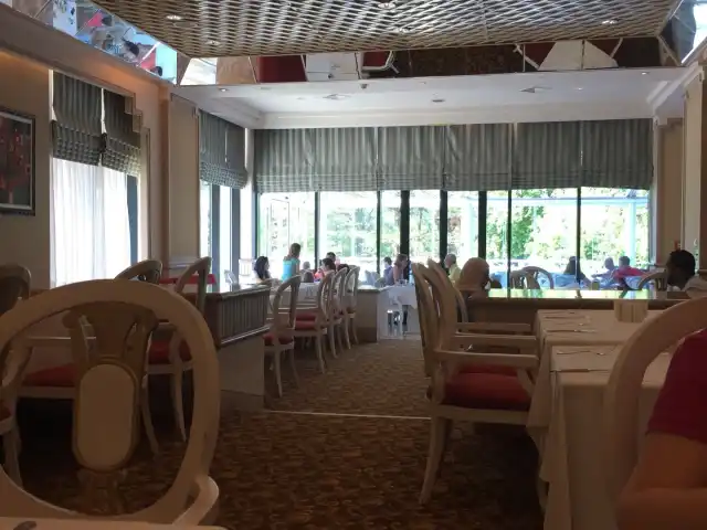 Rixos Downtown Main Restaurant'nin yemek ve ambiyans fotoğrafları 6