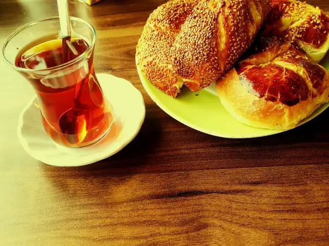 Yigit Simit Cafe'nin yemek ve ambiyans fotoğrafları 6