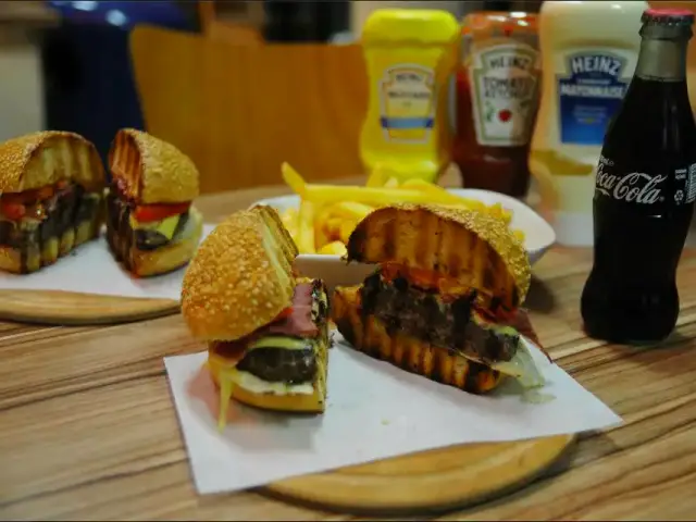 Komşu Kasap Burger'nin yemek ve ambiyans fotoğrafları 8