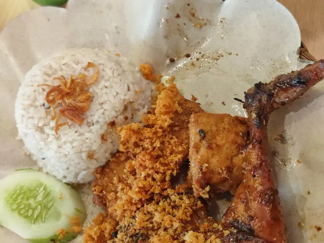 Gambar Makanan AyamBaraya 9