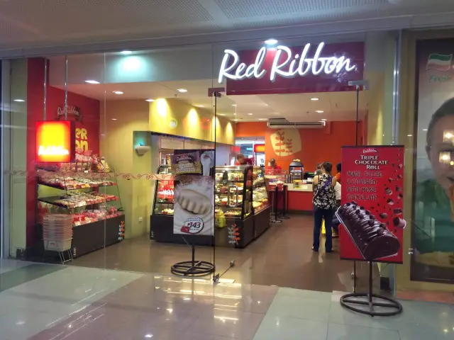Red Ribbon Bakeshop Food Photo 15