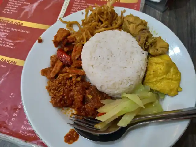 Gambar Makanan Special Nasi Udang Khas Bu Rudi 10