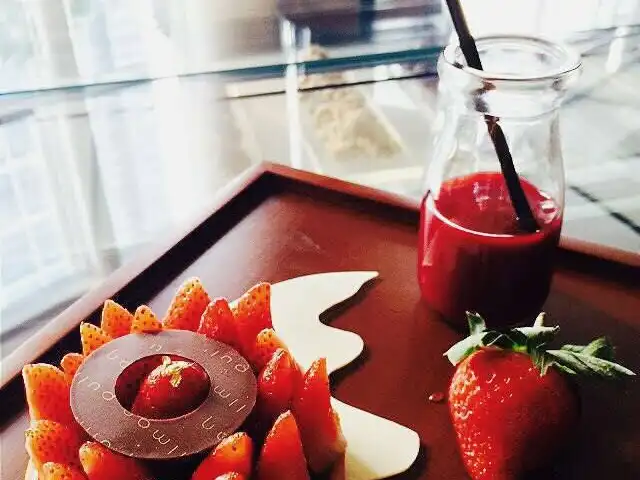 Gambar Makanan Le Chocolat Lounge - Pullman Jakarta Indonesia 7