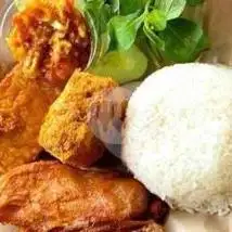Gambar Makanan Ayam Goreng Mama Fanni, Gang Sd Harapan No 16 1