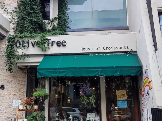 Gambar Makanan Olive Tree House of Croissants 3