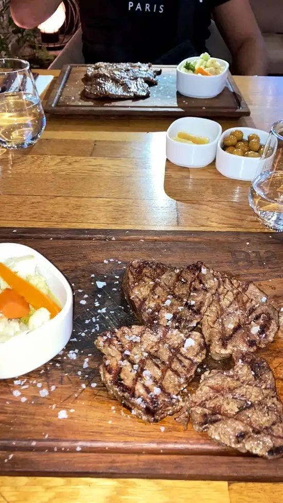 B12 Steak & Kasap'nin yemek ve ambiyans fotoğrafları 17