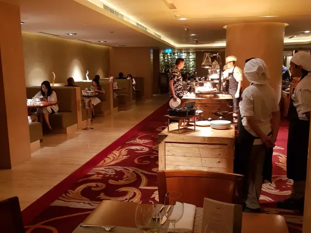 Gambar Makanan Lyon - Mandarin Oriental Hotel 16