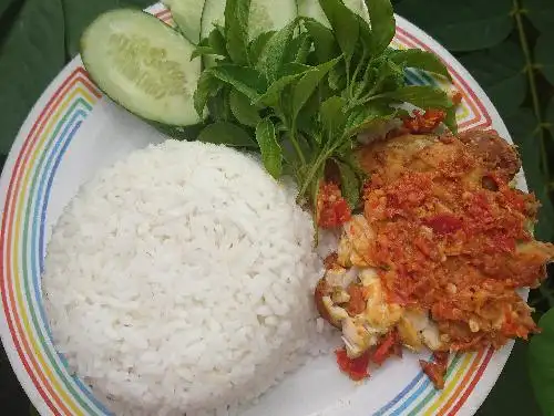 Ayam Geprek Bu giyarti