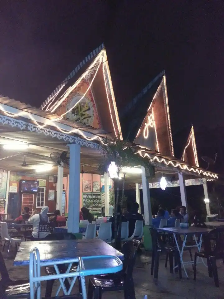 Nur Iman Seafood