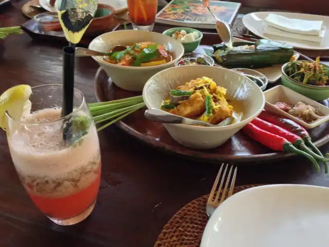 Gambar Makanan Bumbu Bali Restaurant & Cooking School 2