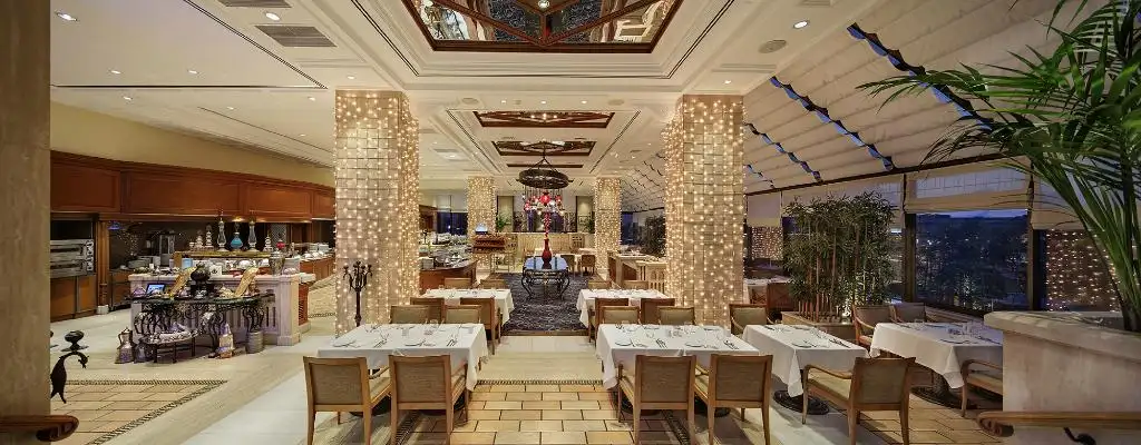 Bosphorus Terrace Restaurant'nin yemek ve ambiyans fotoğrafları 3