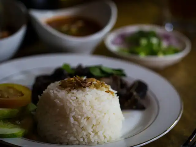 Gambar Makanan Nasi Goreng Kambing Kebon Sirih 1958 (Nasgorkam Bonsir 1958) 10