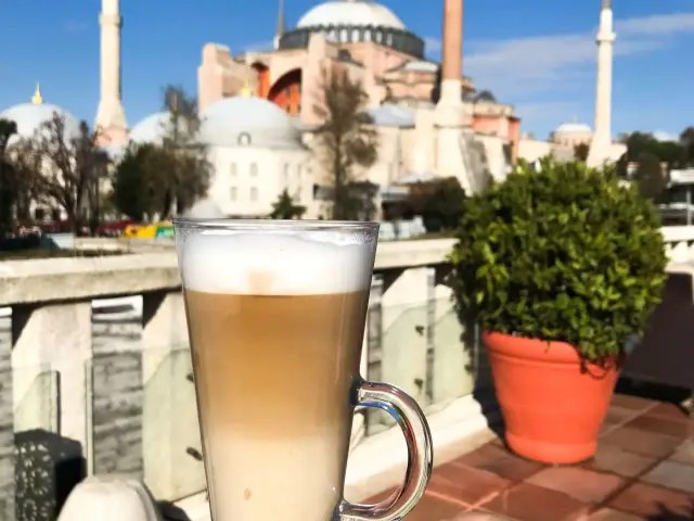 A'YA Terrace - Four Seasons Sultanahmet'nin yemek ve ambiyans fotoğrafları 18