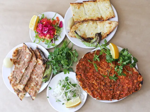 Nimet Pide & Izgara'nin yemek ve ambiyans fotoğrafları 1
