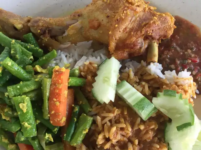 Gulai Ikan Temenung Food Photo 10