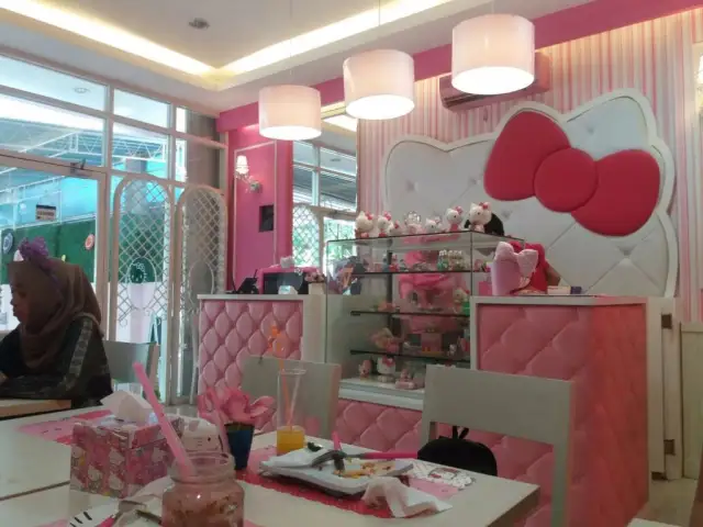 Gambar Makanan Miss Pink Kitty 5