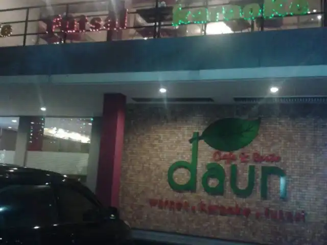 Gambar Makanan Cafe & Resto Daun 13