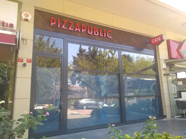 Pizzapublic'nin yemek ve ambiyans fotoğrafları 4