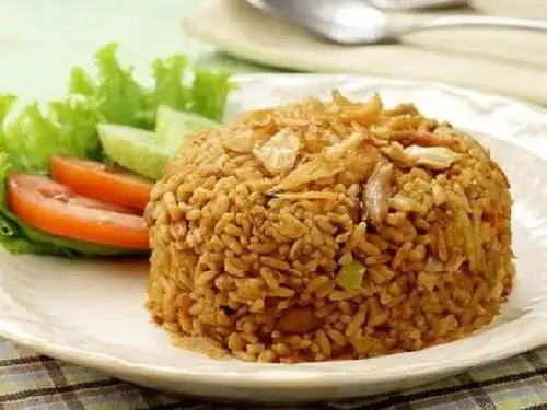 Nasi Goreng Naik Daun