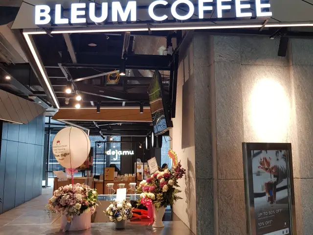 Gambar Makanan BleumCoffee 8