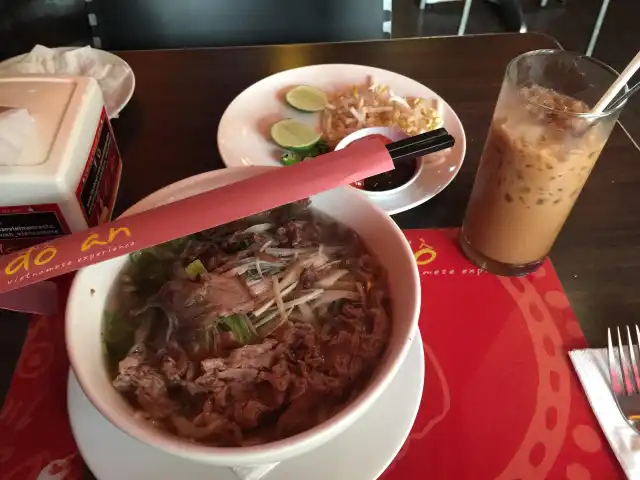 Gambar Makanan Do An Vietnamese Experience 15