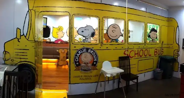 Charlie Brown Café Food Photo 7