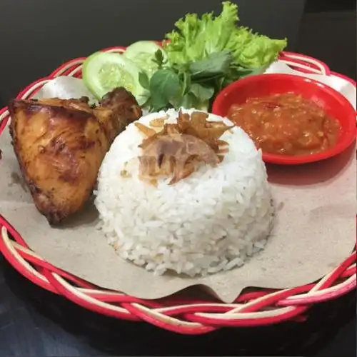 Gambar Makanan Nasi Campur Bu Gangga, Denpasar Selatan 9