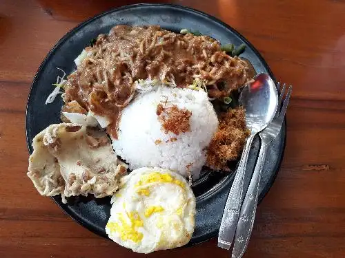 Waroeng 3in1 Nasi Pecel dan Lontong, Sudimoro