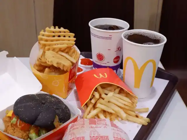 Gambar Makanan McDonald's 13