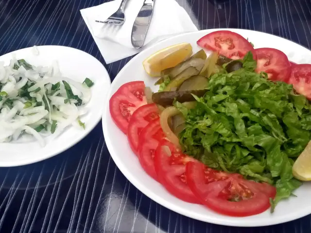 Gaziantep Lahmacun Döner & Pide Salonu'nin yemek ve ambiyans fotoğrafları 17