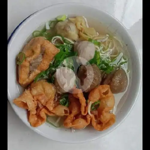 Gambar Makanan Queen Salad, Sungai Limboto 8