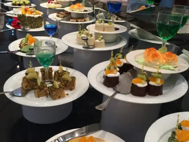 Crystal Palace Luxury Resort Main Restaurant'nin yemek ve ambiyans fotoğrafları 13